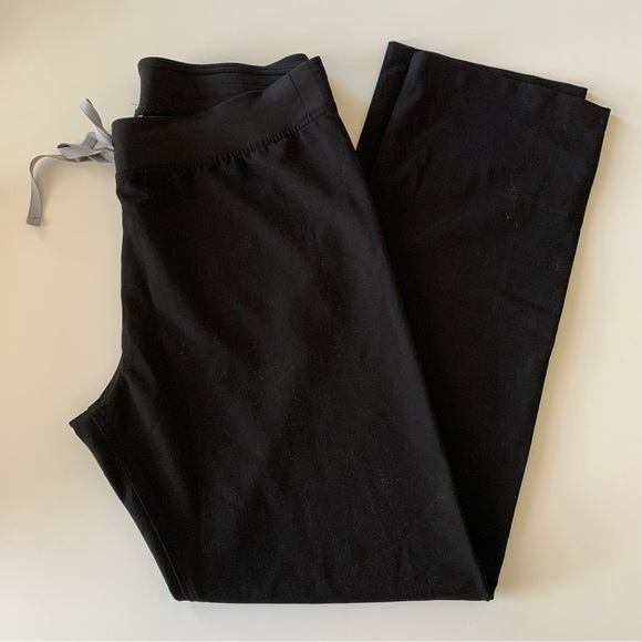 FIGS technical collection high waisted Livingston basic scrub pants black - Picture 4 of 12